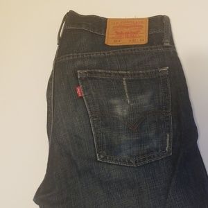 Levi Jean's 514 W32 L34. Gently worn